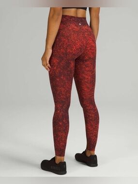 Lululemon Wunder Train High-Rise Legging 28” - Autumn Red/Black Denim Wash Print